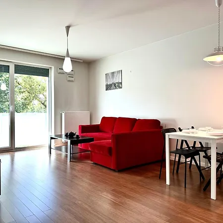 Dmowskiego 17f - Self Check-in 20h