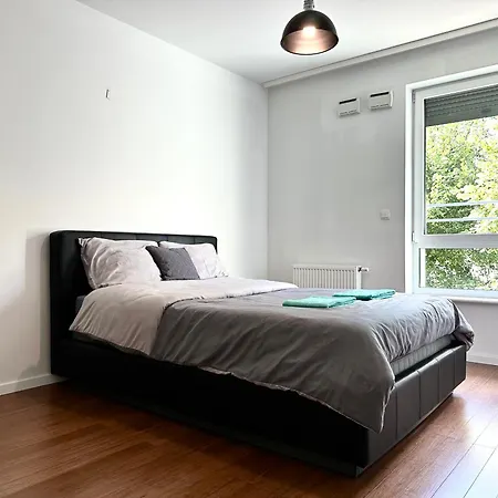 Dmowskiego 17f - Self Check-in 20h Apartment