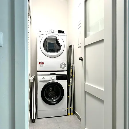 Dmowskiego 17f - Self Check-in 20h Wroclaw